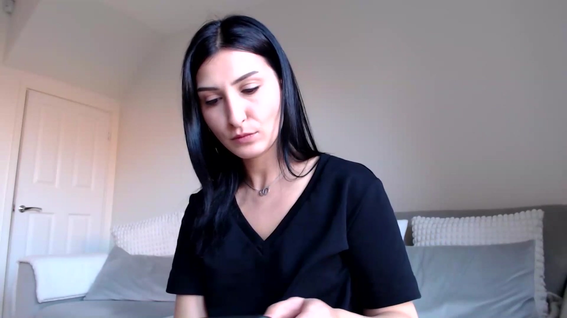 Gallery image thumbnail from LavIson's myfreecams stream on, 03/05/2025, 15:32 image 2 of 20