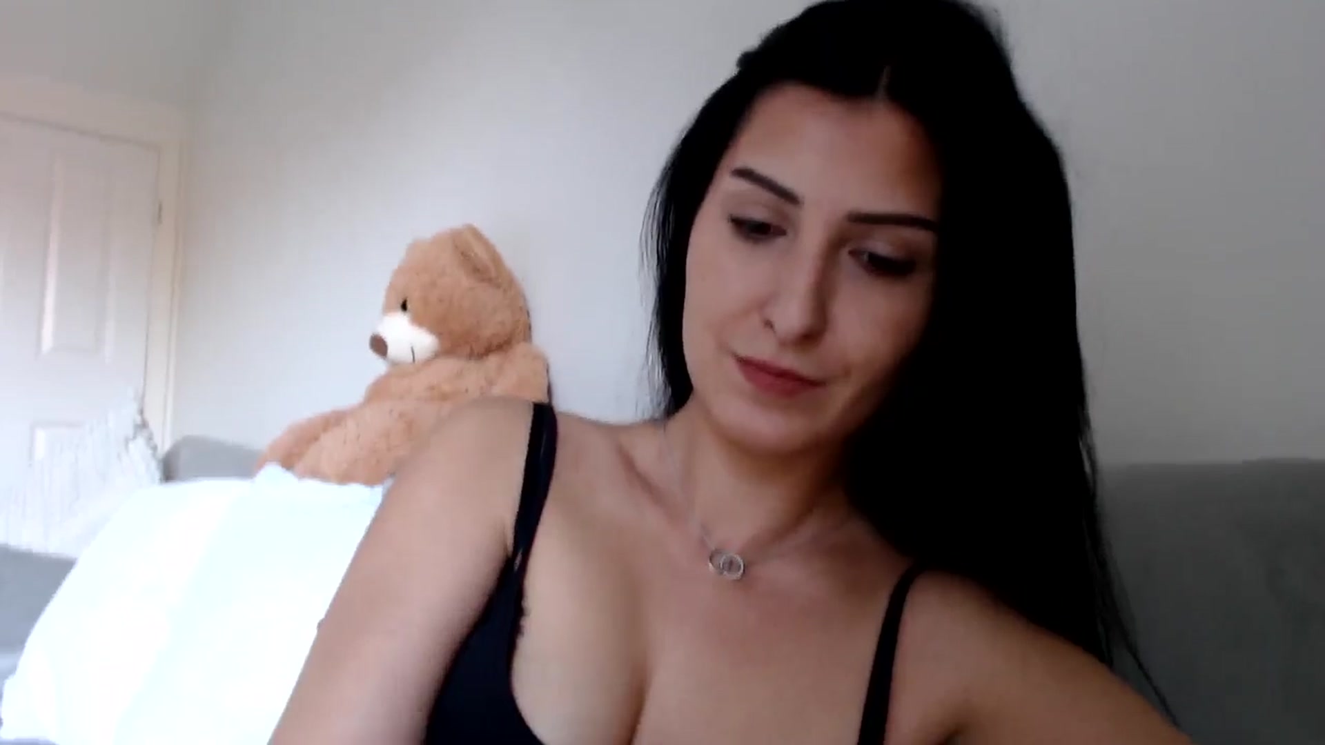 Gallery image thumbnail from LavIson's myfreecams stream on, 03/06/2025, 14:14 image 8 of 20
