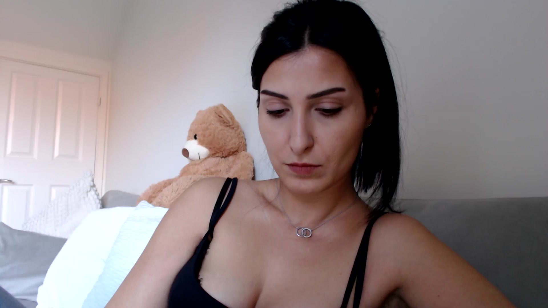 Gallery image thumbnail from LavIson's myfreecams stream on, 03/06/2025, 14:14 image 7 of 20