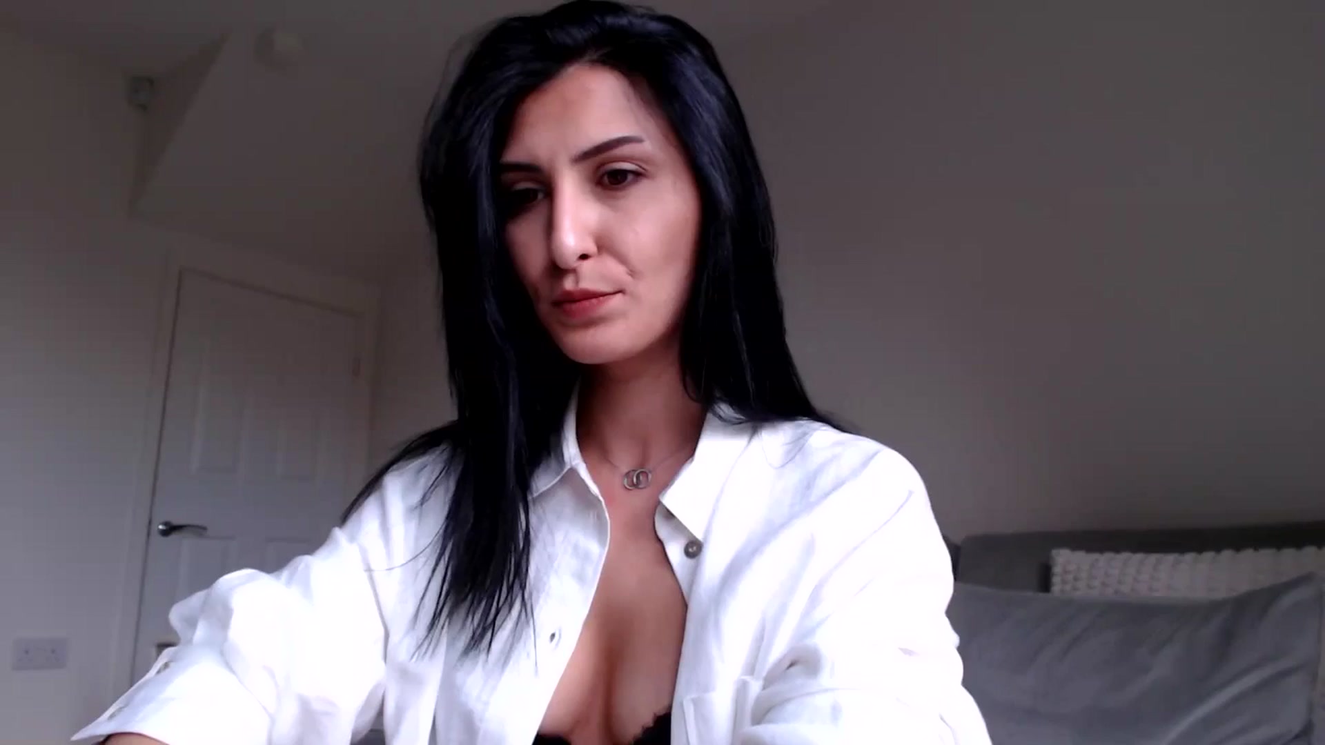 Gallery image thumbnail from LavIson's myfreecams stream on, 03/06/2025, 14:45 image 19 of 20