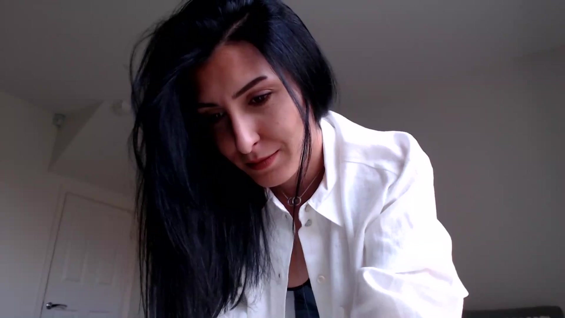 Gallery image thumbnail from LavIson's myfreecams stream on, 03/06/2025, 14:45 image 7 of 20