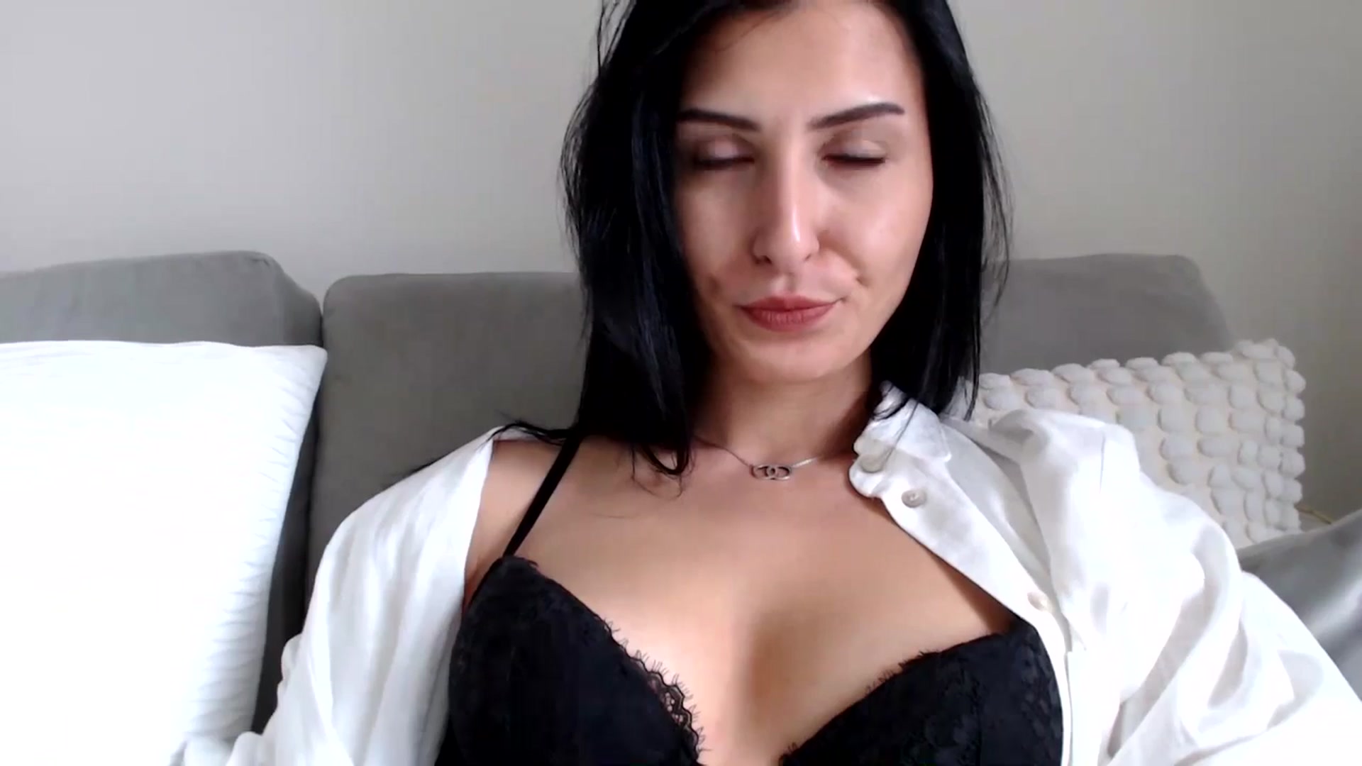 Gallery image thumbnail from LavIson's myfreecams stream on, 03/06/2025, 15:06 image 9 of 20