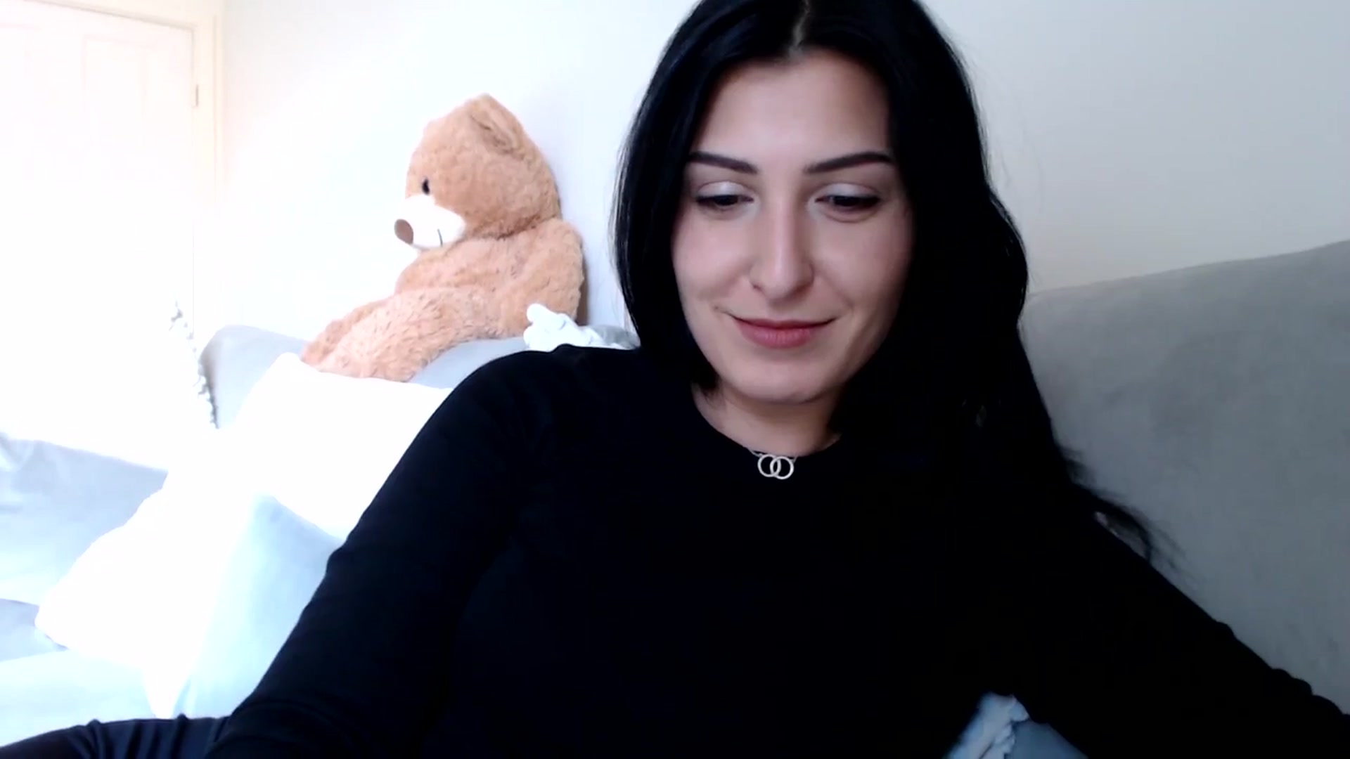 Gallery image thumbnail from LavIson's myfreecams stream on, 03/07/2025, 12:48 image 15 of 20