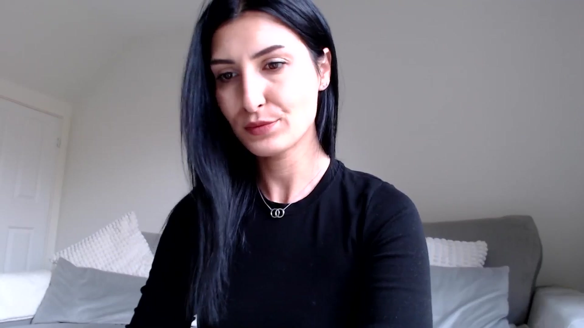 Gallery image thumbnail from LavIson's myfreecams stream on, 03/07/2025, 14:29 image 2 of 20