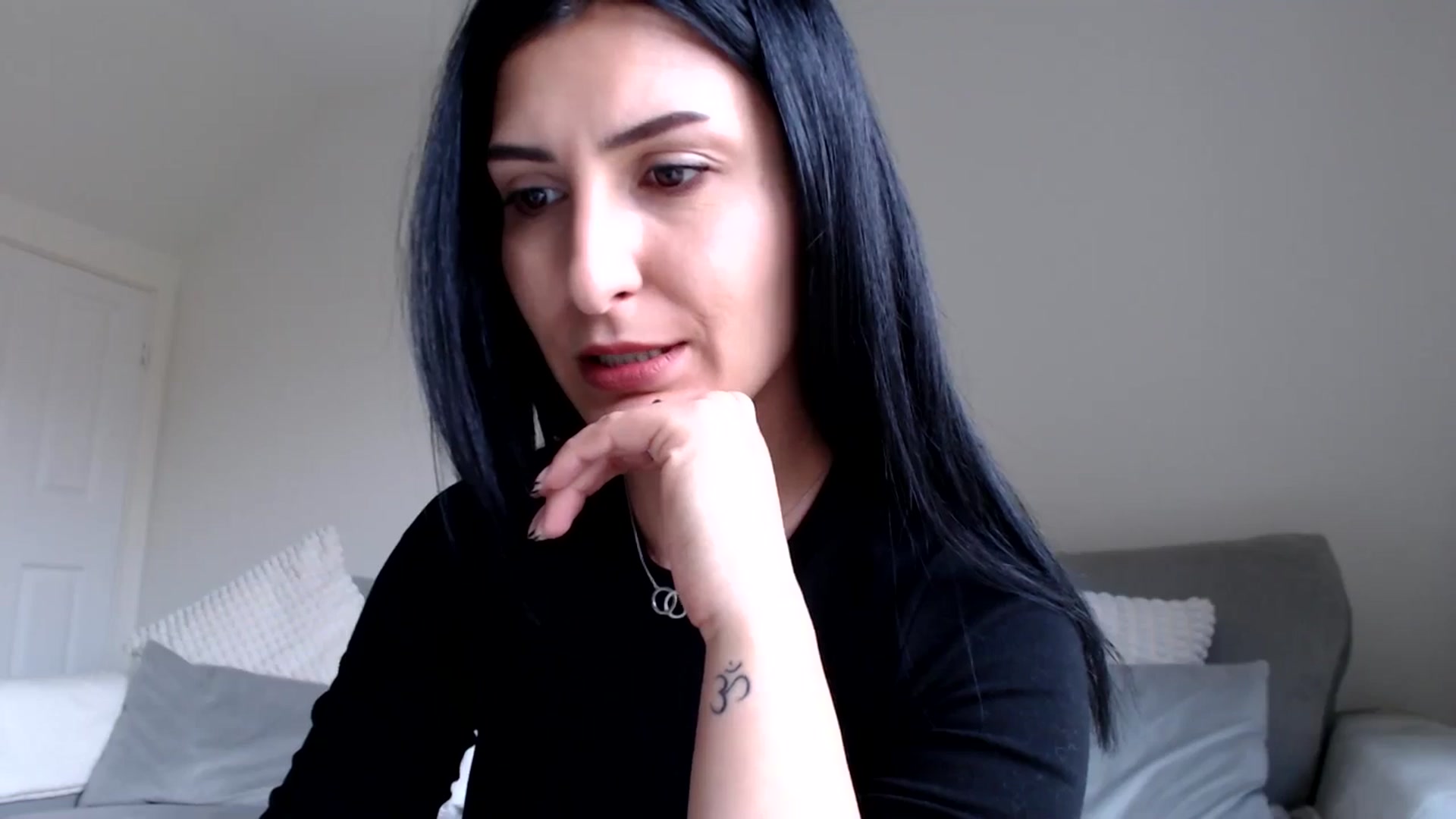 Gallery image thumbnail from LavIson's myfreecams stream on, 03/07/2025, 14:29 image 4 of 20