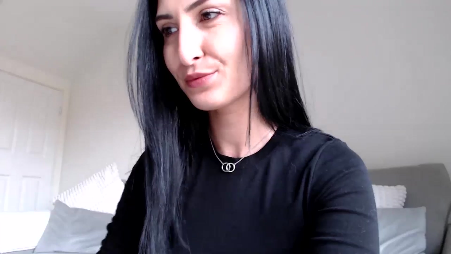 Gallery image thumbnail from LavIson's myfreecams stream on, 03/07/2025, 14:29 image 6 of 20