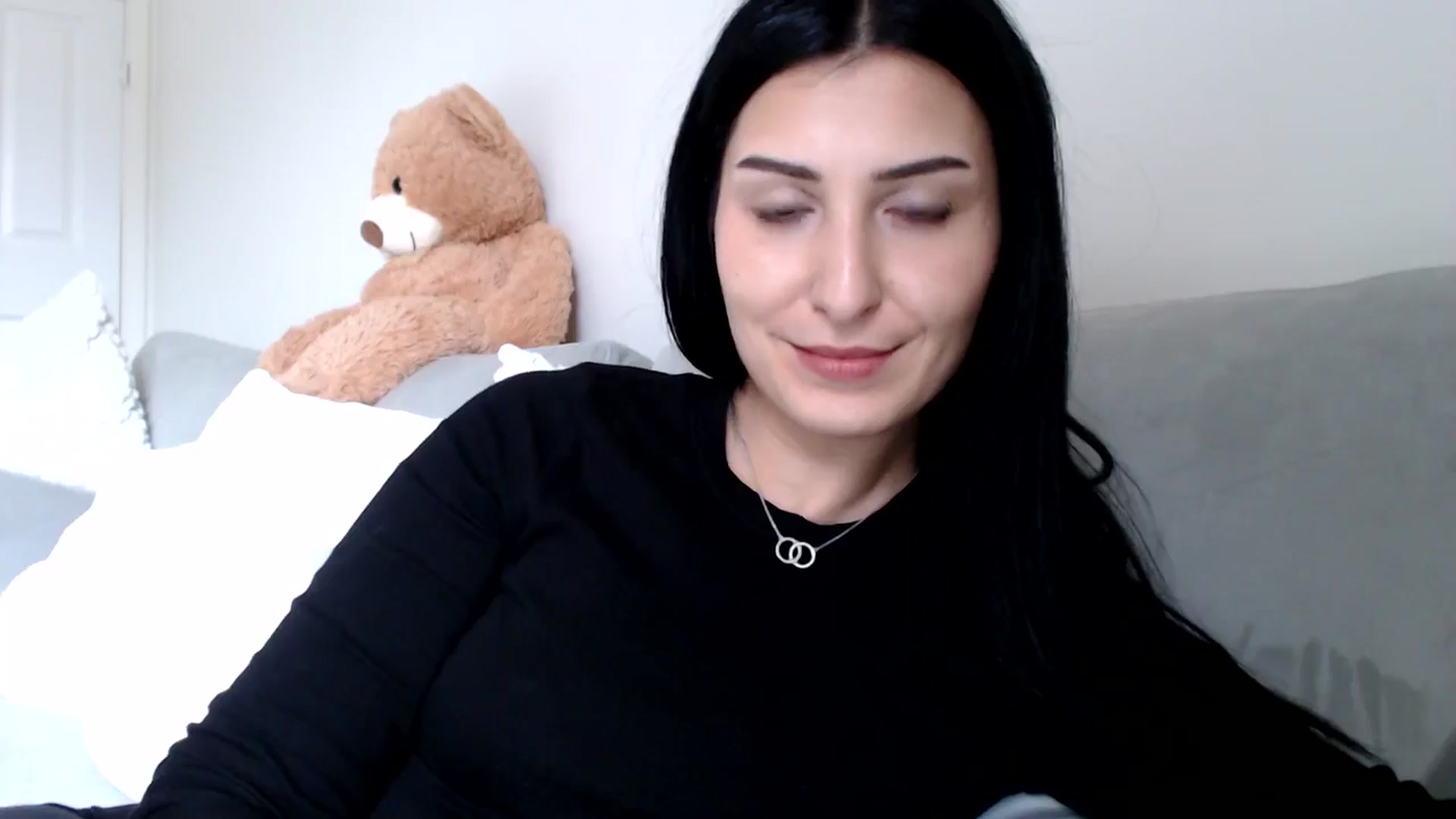 Gallery image thumbnail from LavIson's myfreecams stream on, 03/07/2025, 14:53 image 9 of 20