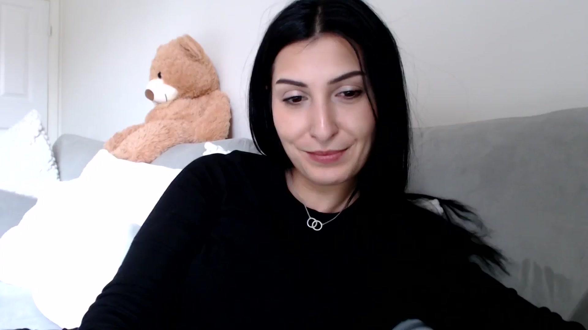 Gallery image thumbnail from LavIson's myfreecams stream on, 03/07/2025, 14:53 image 15 of 20