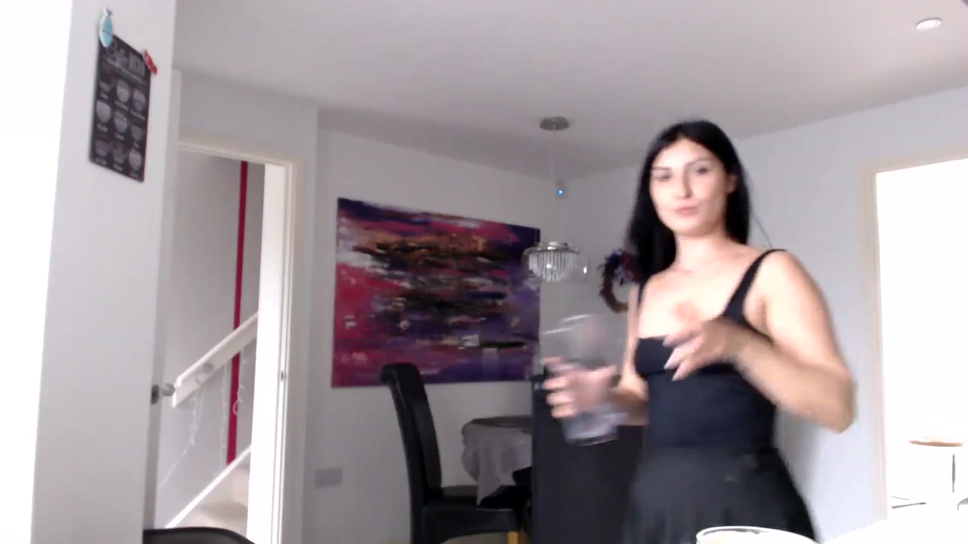 Gallery image thumbnail from LavIson's myfreecams stream on, 03/10/2025, 10:57 image 16 of 20