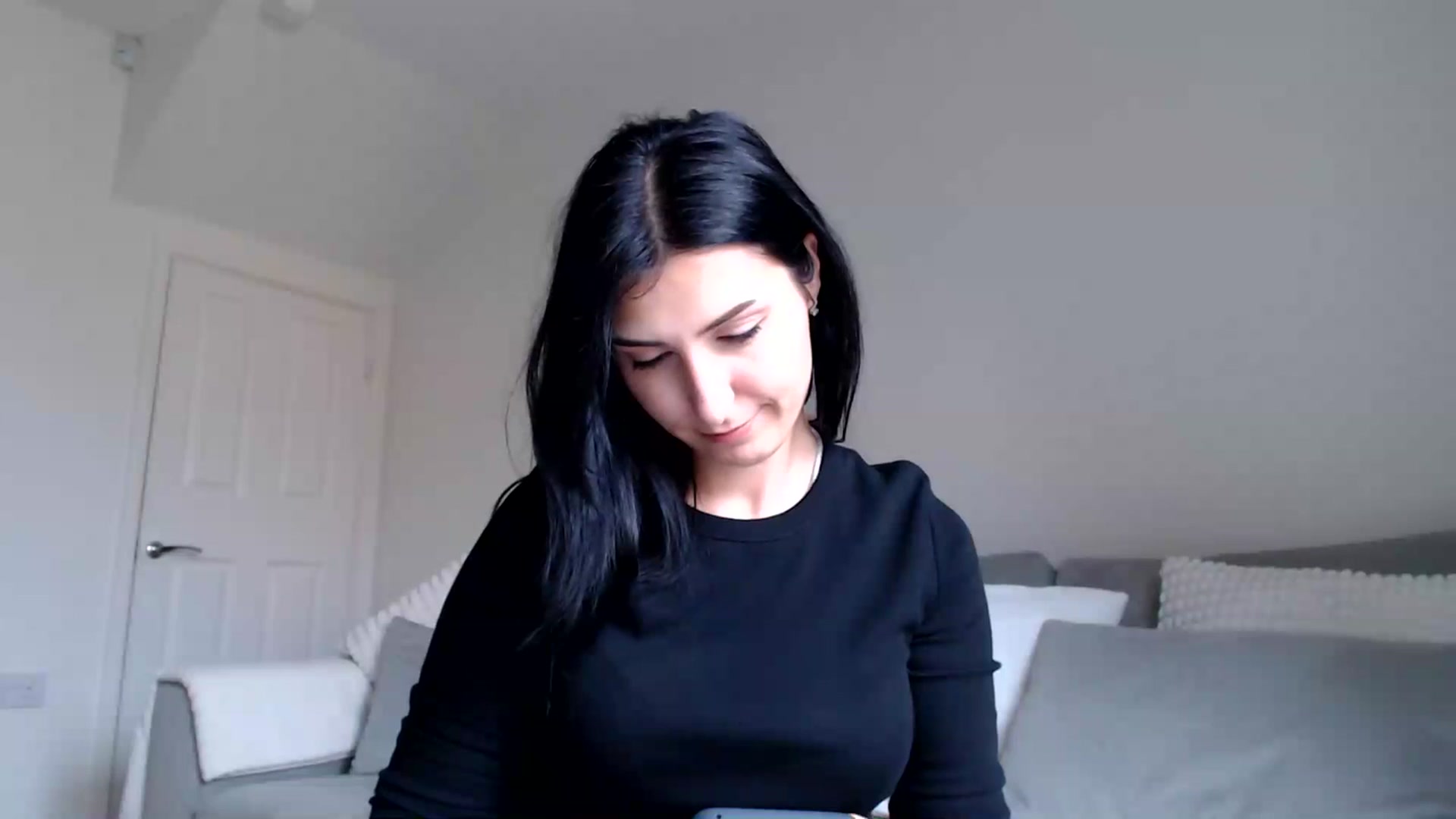 Gallery image thumbnail from LavIson's myfreecams stream on, 03/12/2025, 12:35 image 19 of 20