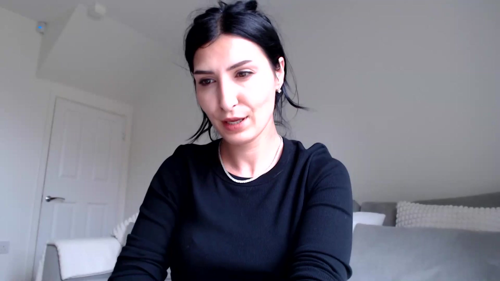 Gallery image thumbnail from LavIson's myfreecams stream on, 03/12/2025, 12:35 image 8 of 20