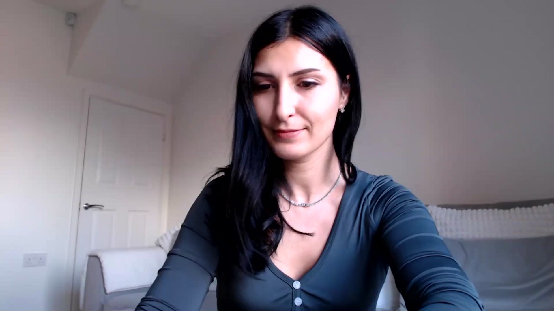 Gallery image thumbnail from LavIson's myfreecams stream on, 03/12/2025, 15:36 image 4 of 20