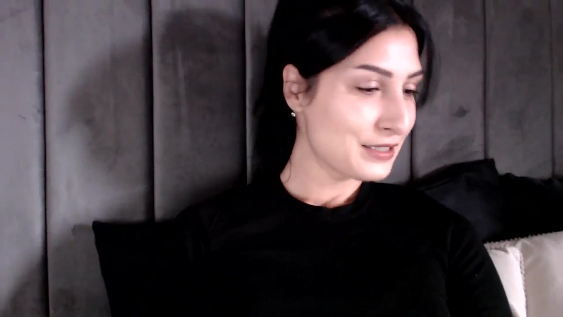 Gallery image thumbnail from LavIson's myfreecams stream on, 03/13/2025, 11:44 image 6 of 20