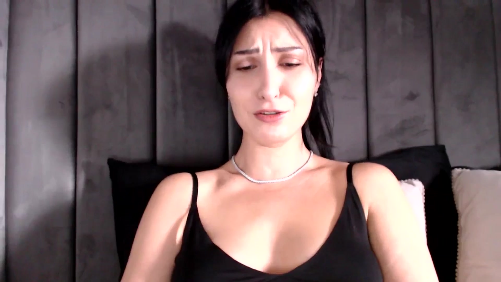Gallery image thumbnail from LavIson's myfreecams stream on, 03/13/2025, 12:07 image 15 of 20