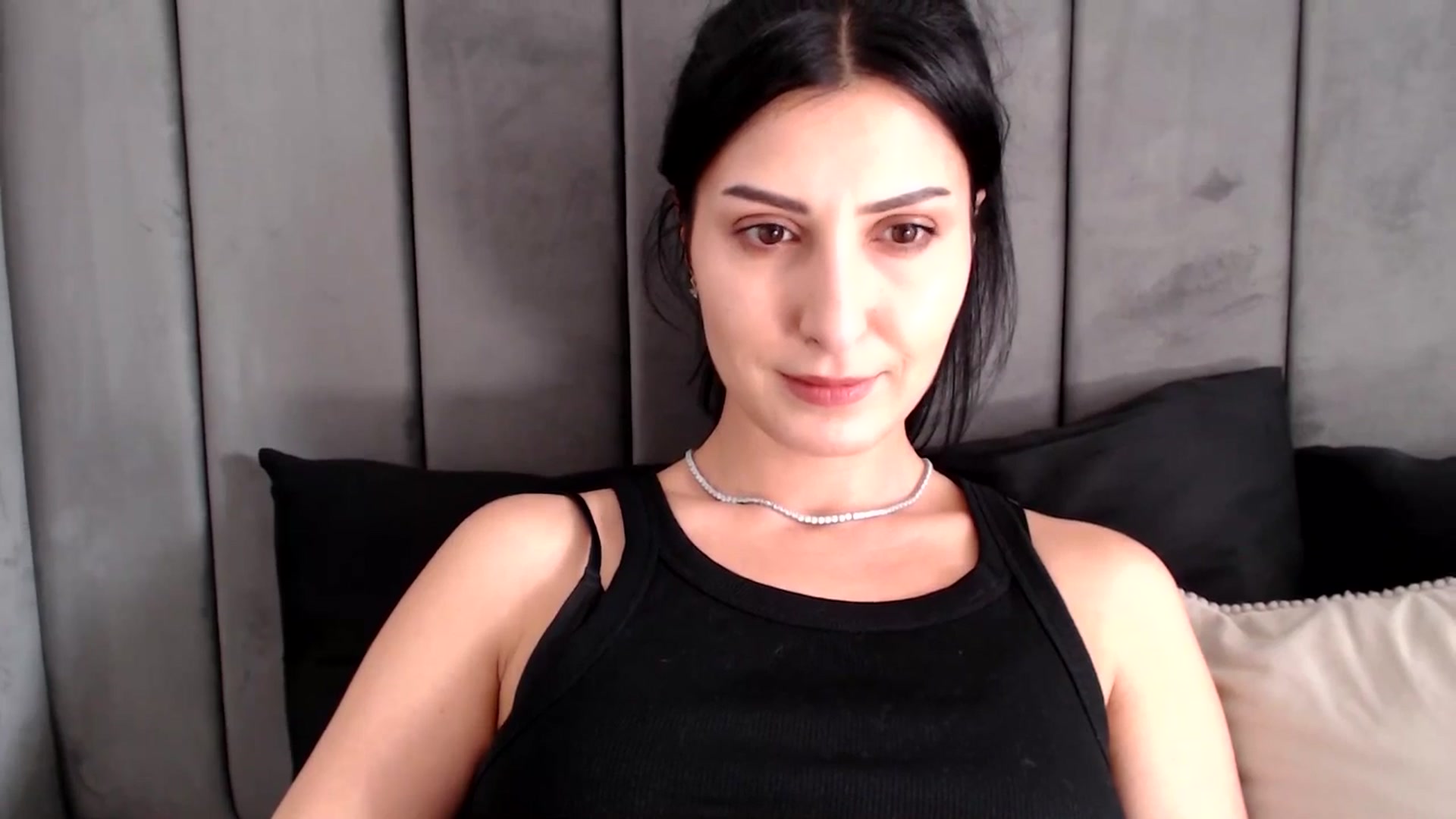 Gallery image thumbnail from LavIson's myfreecams stream on, 03/13/2025, 14:06 image 4 of 20