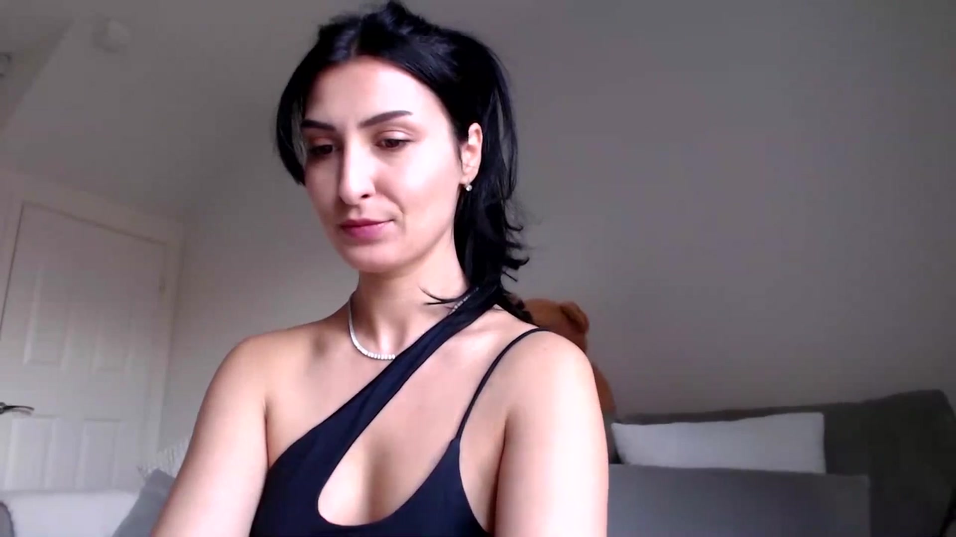 Gallery image thumbnail from LavIson's myfreecams stream on, 03/14/2025, 11:32 image 3 of 20