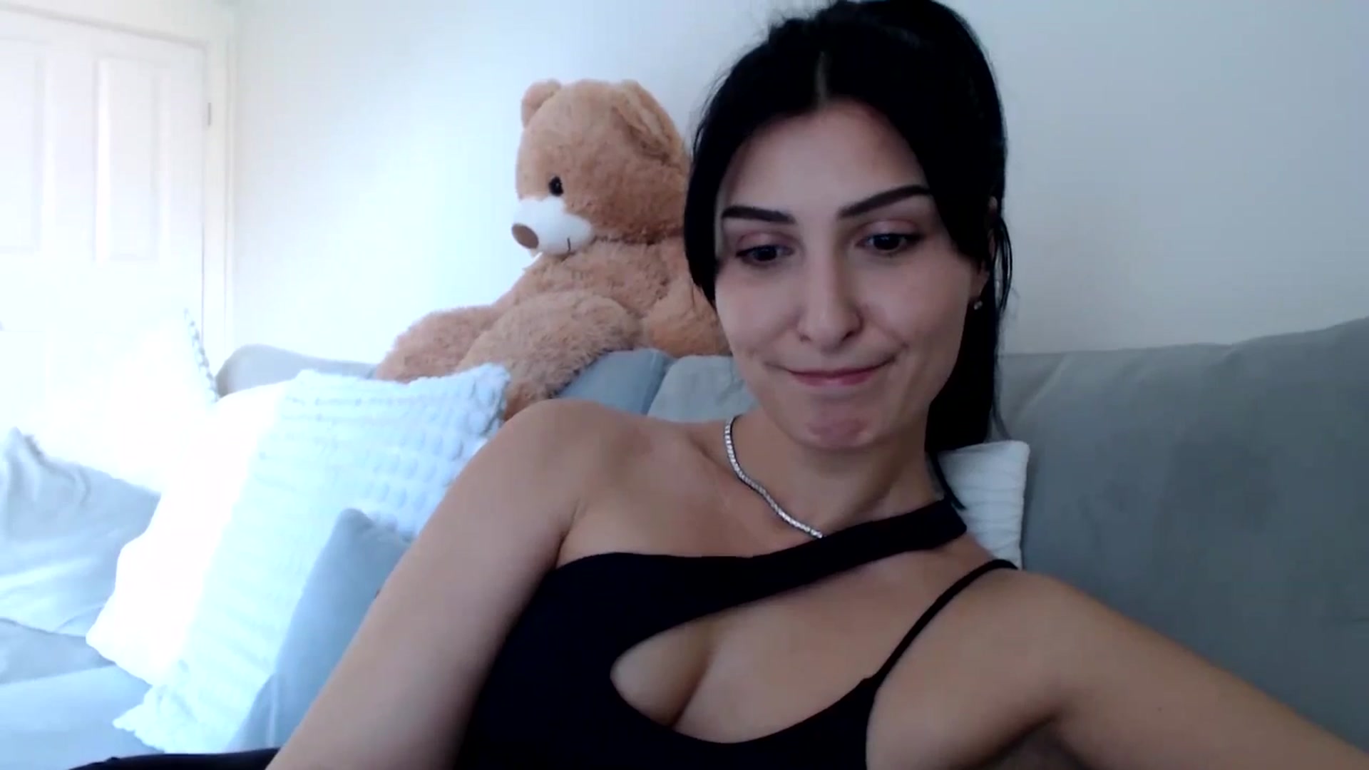 Gallery image thumbnail from LavIson's myfreecams stream on, 03/14/2025, 12:46 image 12 of 20