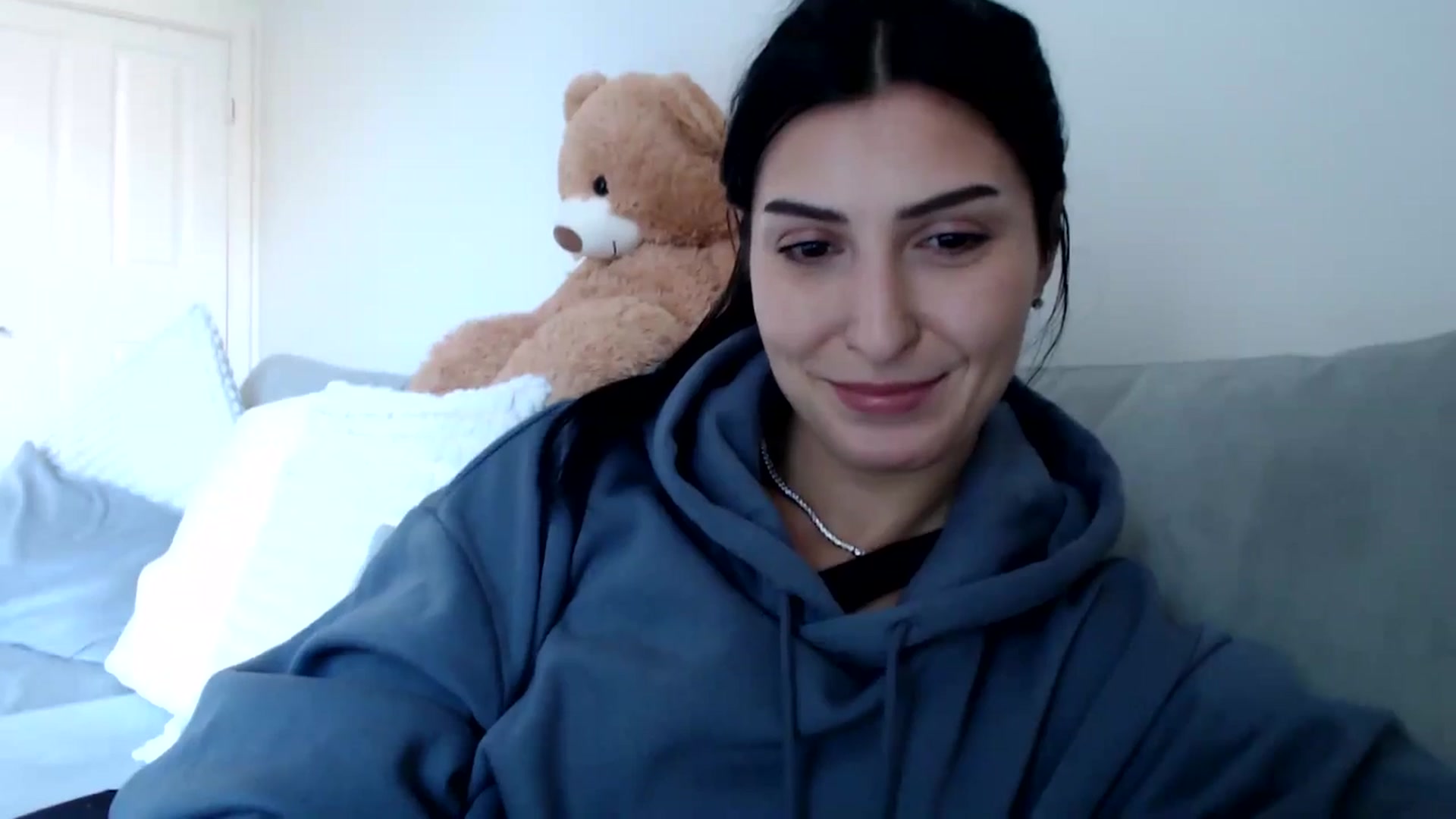 Gallery image thumbnail from LavIson's myfreecams stream on, 03/14/2025, 12:46 image 4 of 20