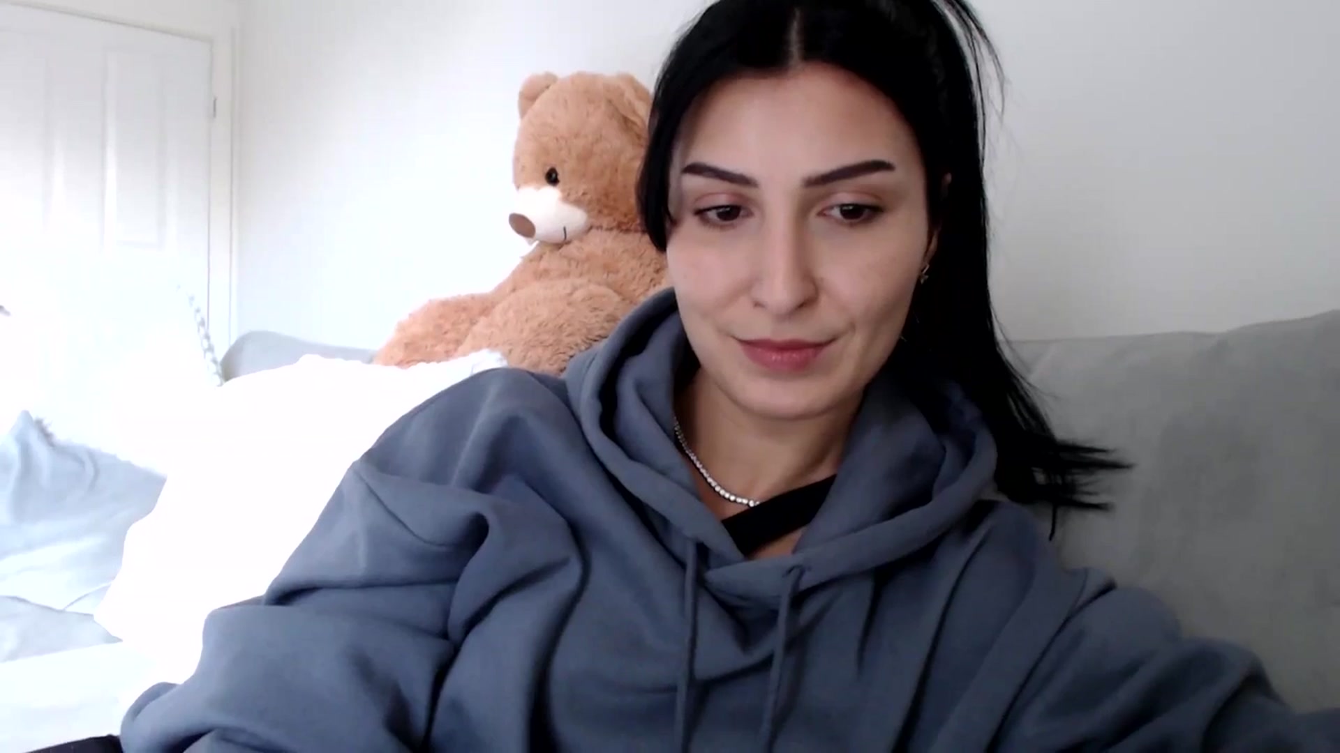 Gallery image thumbnail from LavIson's myfreecams stream on, 03/14/2025, 12:46 image 2 of 20