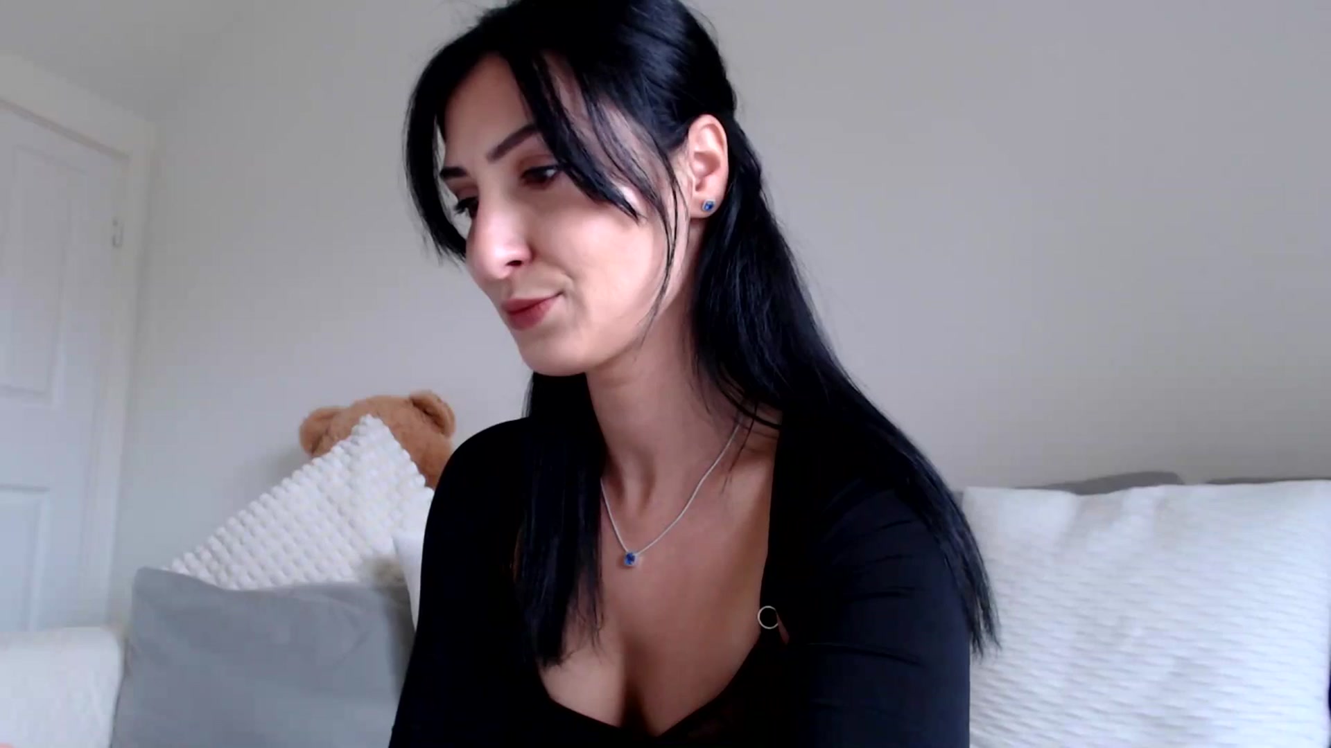 Gallery image thumbnail from LavIson's myfreecams stream on, 03/17/2025, 10:44 image 4 of 20