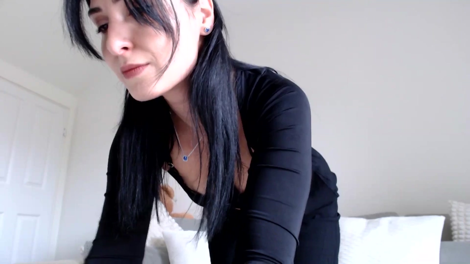 Gallery image thumbnail from LavIson's myfreecams stream on, 03/17/2025, 10:44 image 7 of 20