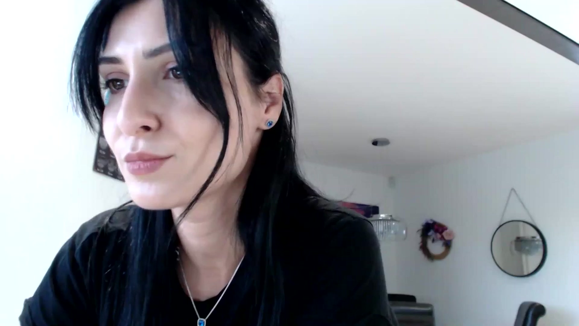 Gallery image thumbnail from LavIson's myfreecams stream on, 03/17/2025, 12:56 image 9 of 20