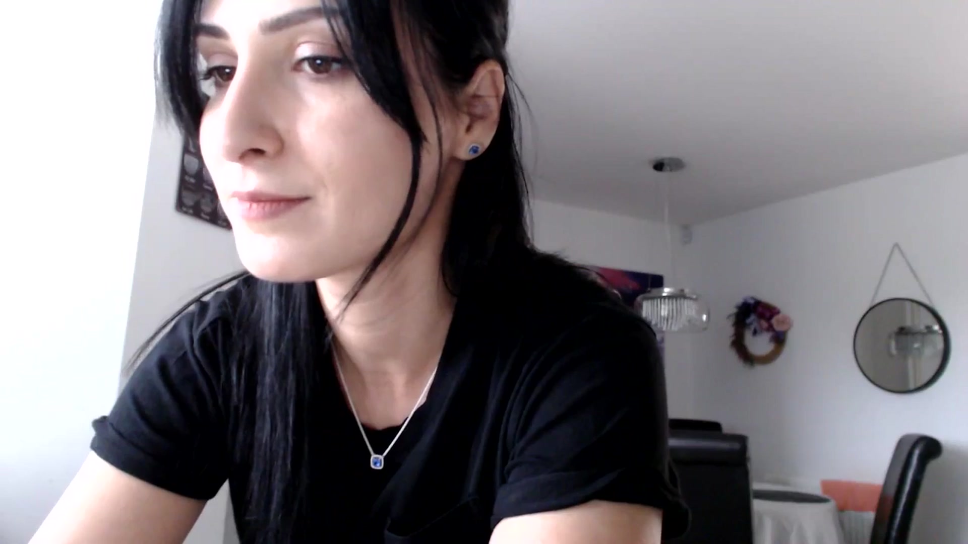 Gallery image thumbnail from LavIson's myfreecams stream on, 03/17/2025, 12:56 image 5 of 20