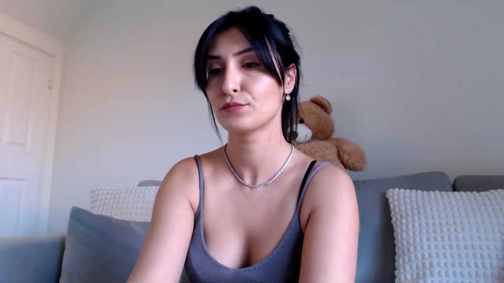 Gallery image thumbnail from LavIson's myfreecams stream on, 03/19/2025, 11:02 image 2 of 20