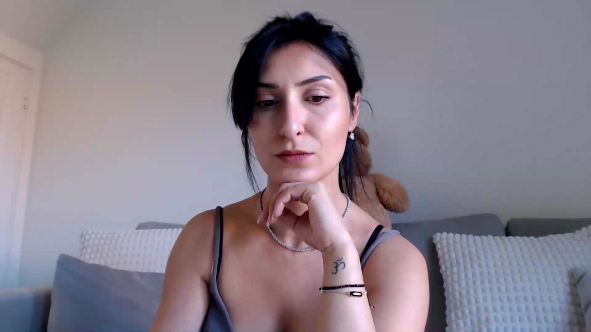 Gallery image thumbnail from LavIson's myfreecams stream on, 03/19/2025, 11:02 image 20 of 20
