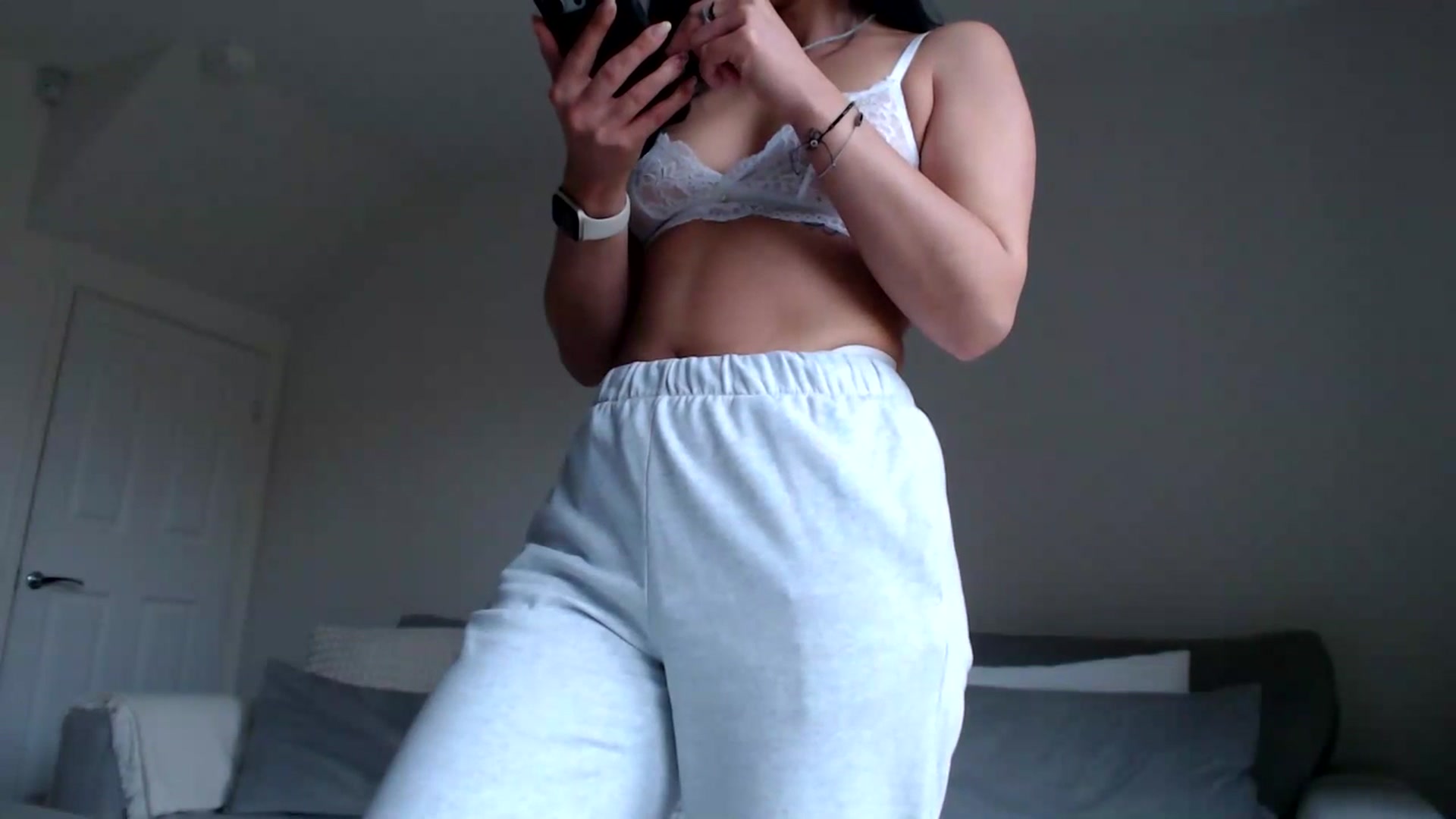 Gallery image thumbnail from LavIson's myfreecams stream on, 03/19/2025, 15:24 image 14 of 20