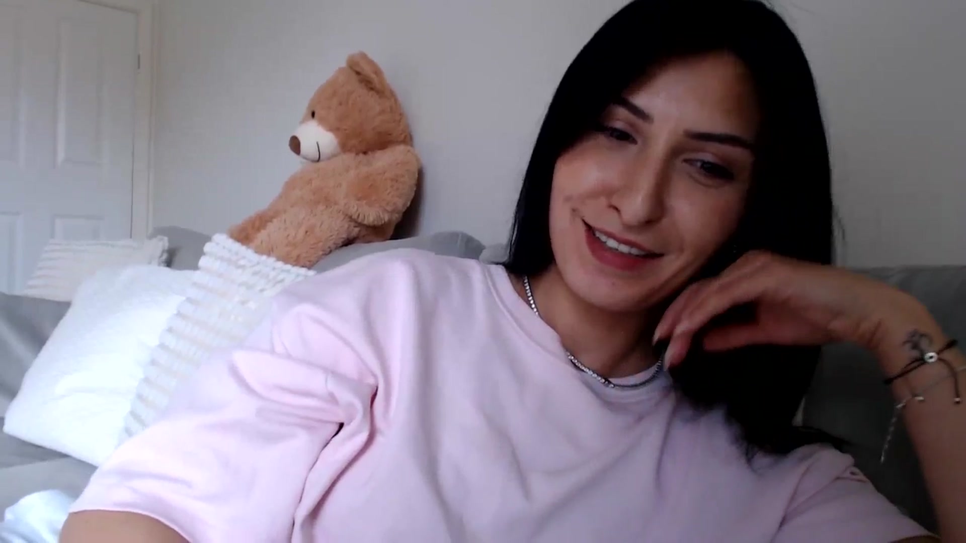 Gallery image thumbnail from LavIson's myfreecams stream on, 03/19/2025, 15:24 image 6 of 20