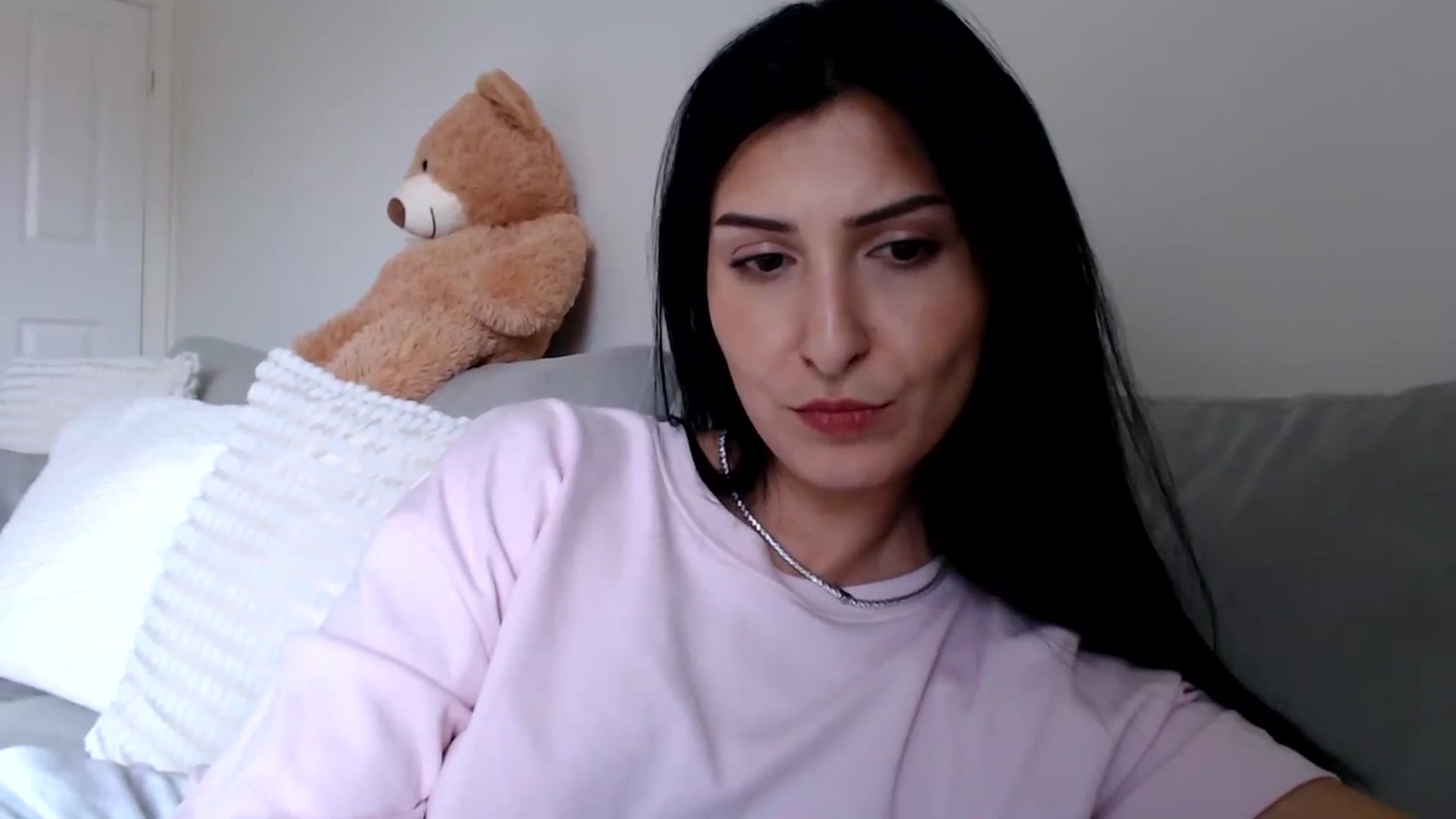 Gallery image thumbnail from LavIson's myfreecams stream on, 03/19/2025, 15:24 image 8 of 20