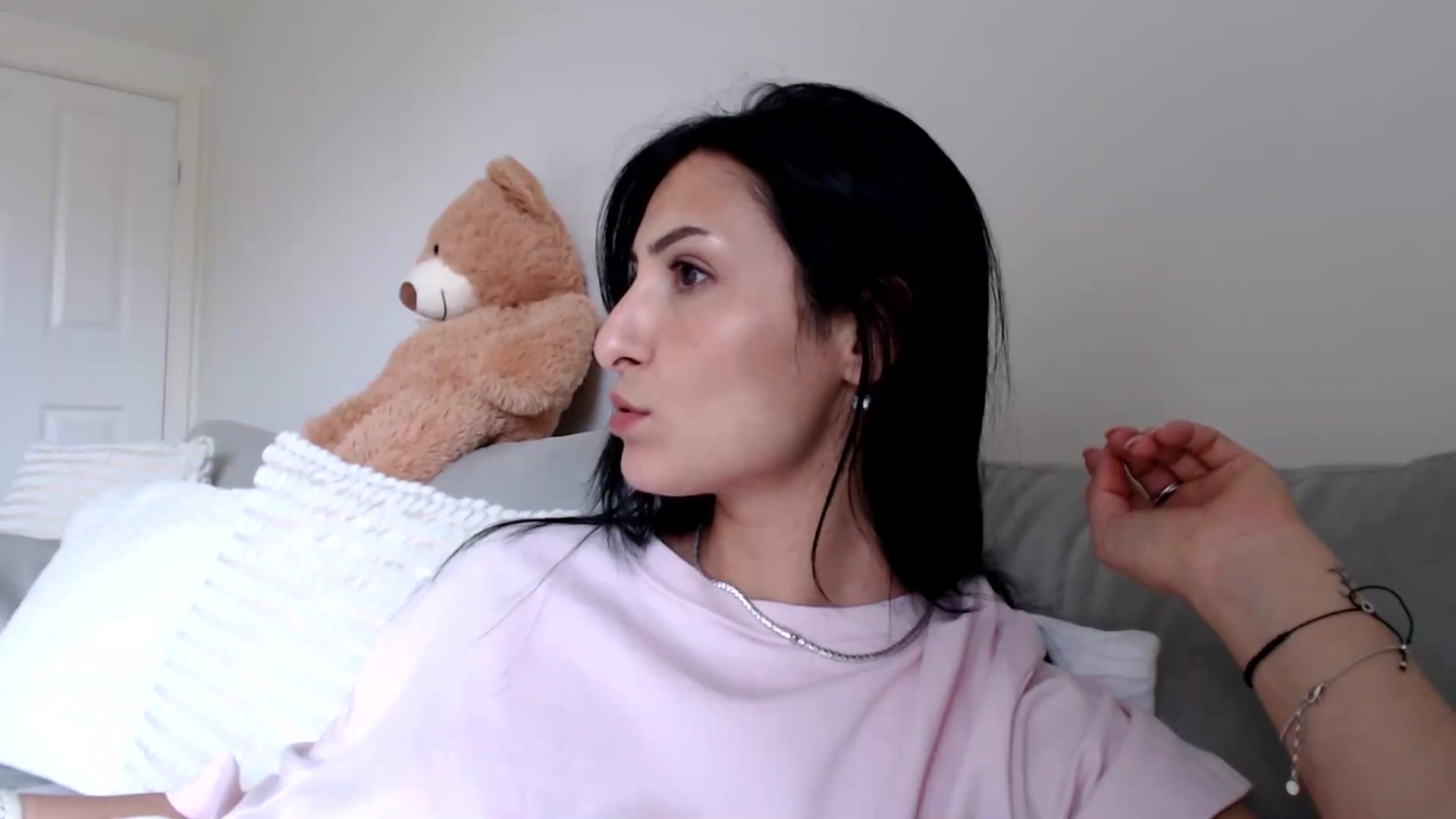 Gallery image thumbnail from LavIson's myfreecams stream on, 03/19/2025, 15:24 image 4 of 20