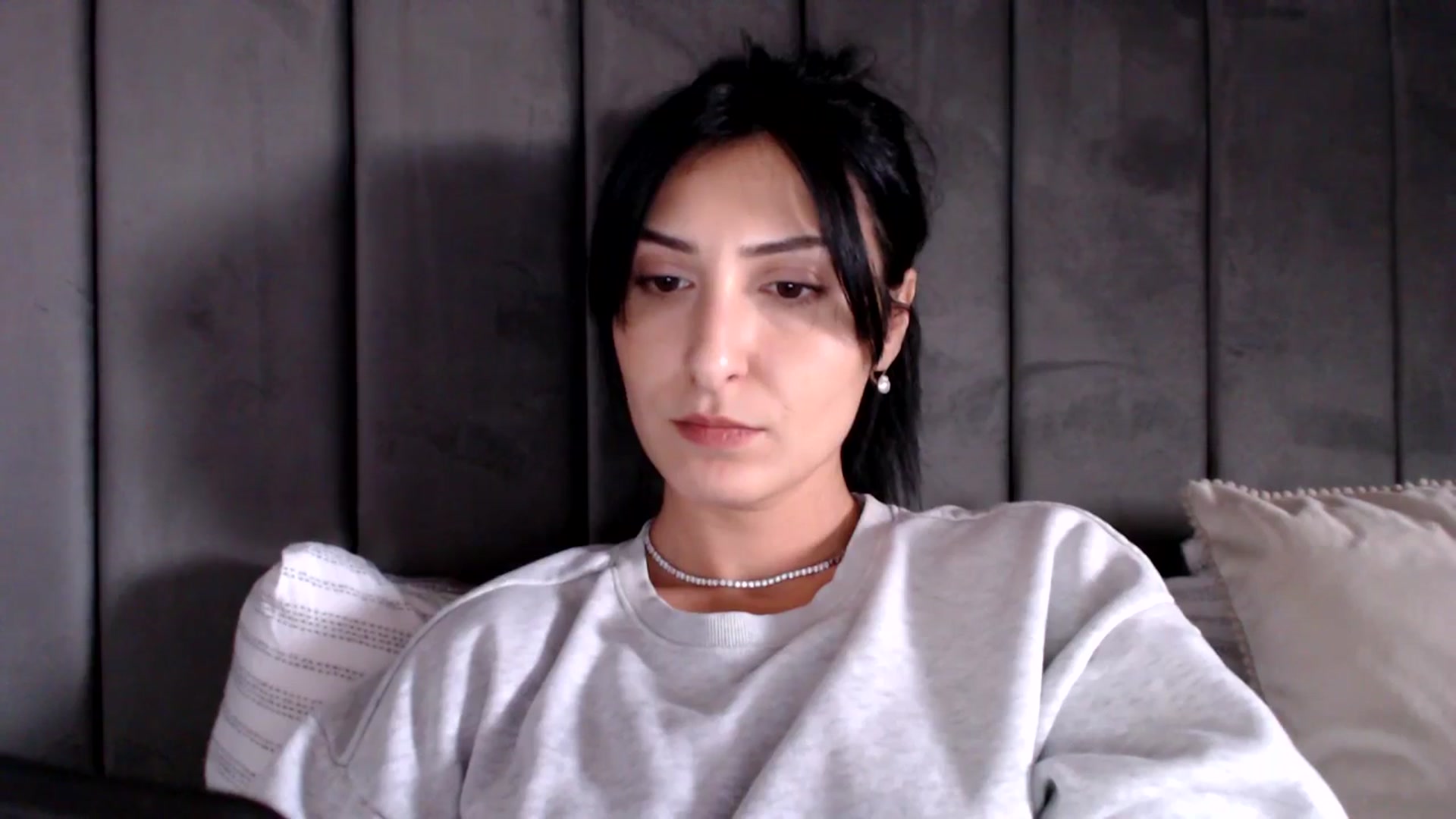 Gallery image thumbnail from LavIson's myfreecams stream on, 03/19/2025, 16:47 image 7 of 20
