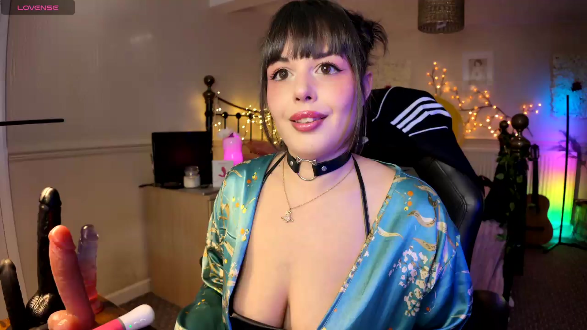 Gallery image thumbnail from Lavenderrzz's myfreecams stream on, 06/08/2026, 17:04 image 5 of 20