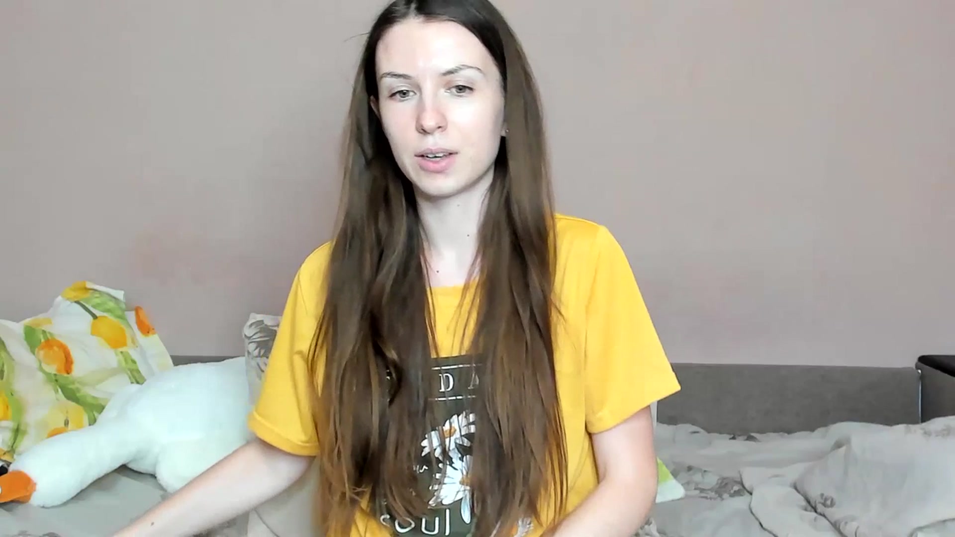 Gallery image thumbnail from Lavina_grey's myfreecams stream on, 07/18/2023, 14:23 image 6 of 20