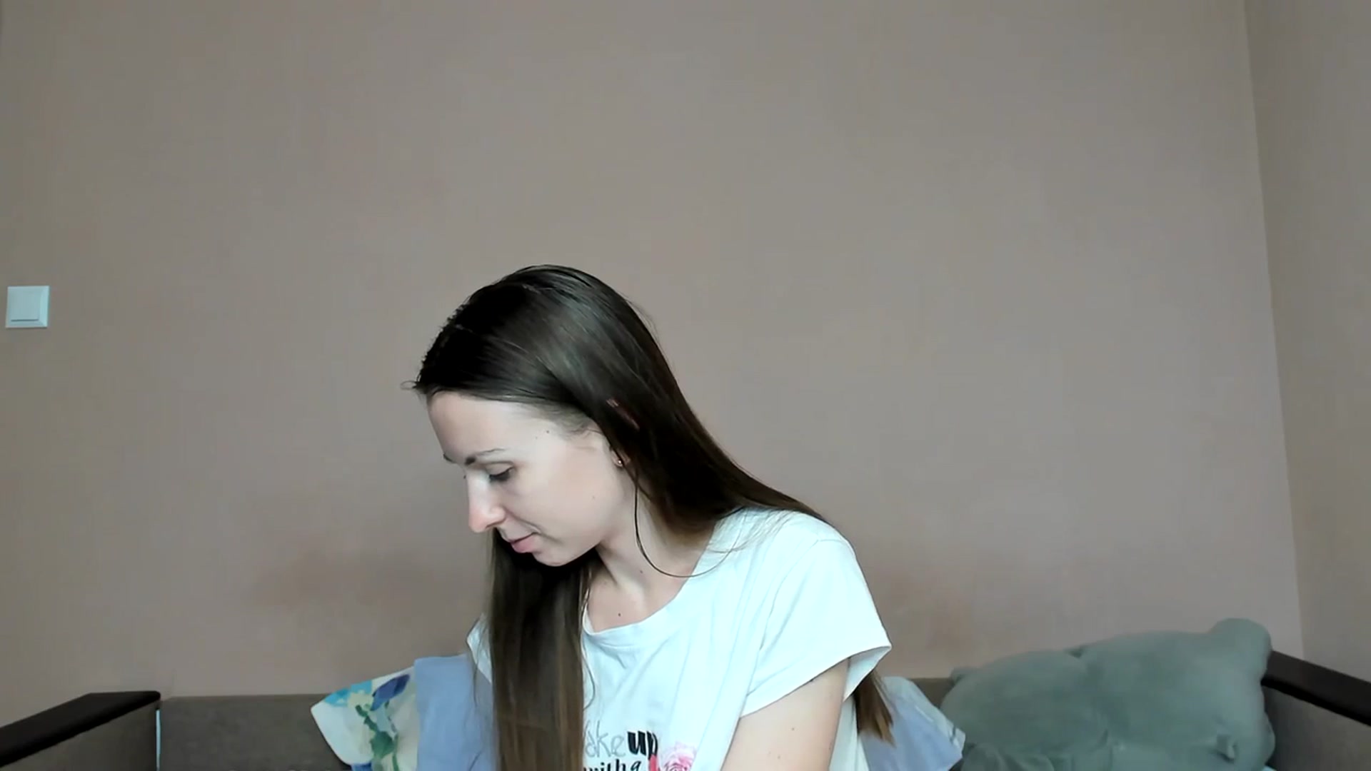Gallery image thumbnail from Lavina_grey's myfreecams stream on, 09/20/2023, 14:40 image 18 of 20