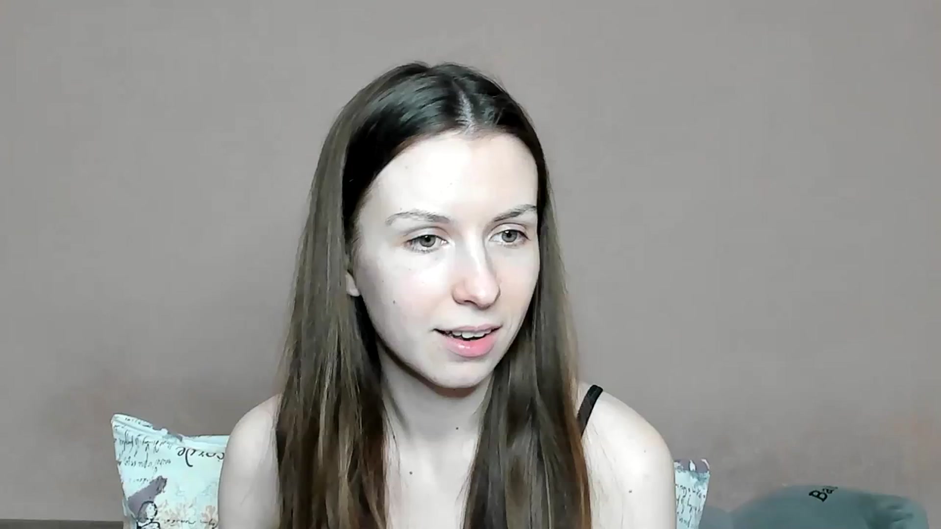 Gallery image thumbnail from Lavina_grey's myfreecams stream on, 12/28/2023, 14:52 image 1 of 20