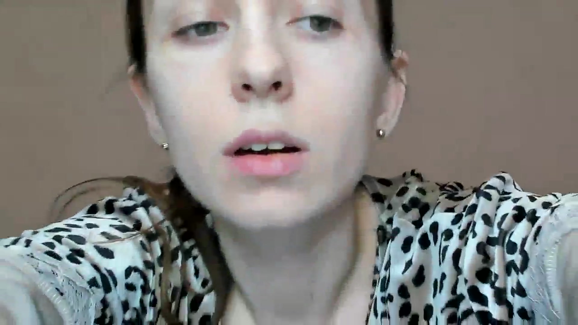 Gallery image thumbnail from Lavina_grey's myfreecams stream on, 01/07/2024, 15:25 image 15 of 20