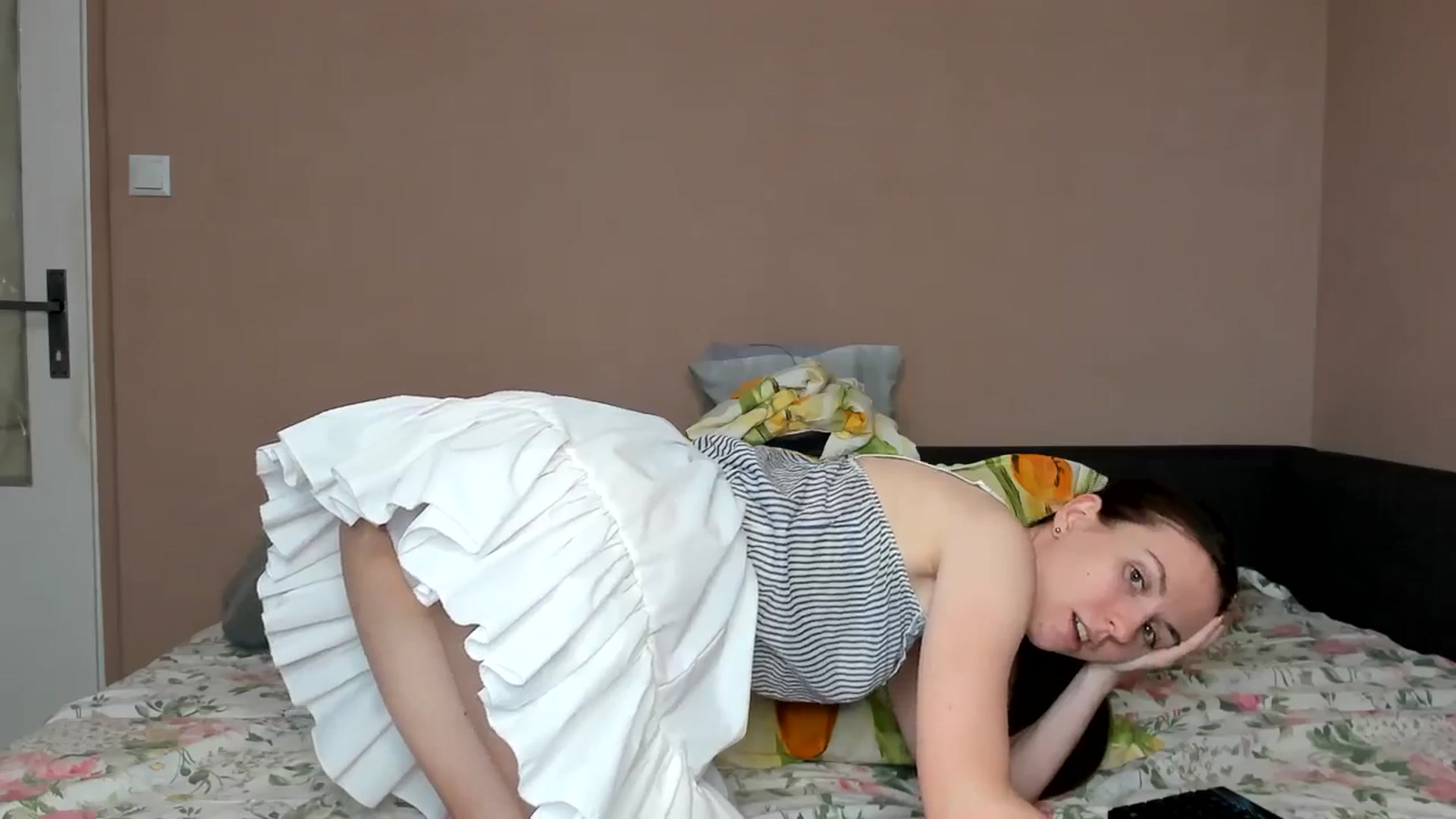 Gallery image thumbnail from Lavina_grey's myfreecams stream on, 06/28/2024, 15:21 image 5 of 20