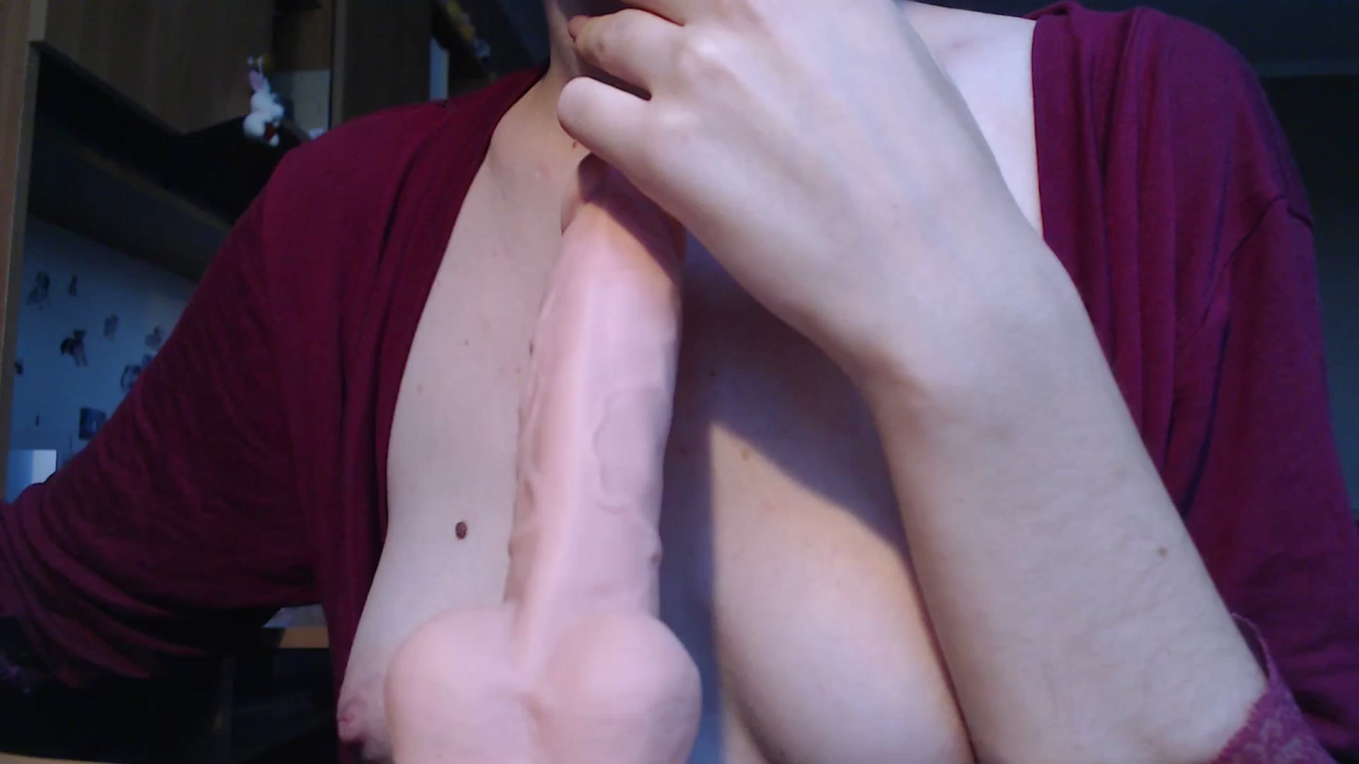 Gallery image thumbnail from Lavina_grey's myfreecams stream on, 09/25/2024, 15:14 image 18 of 20