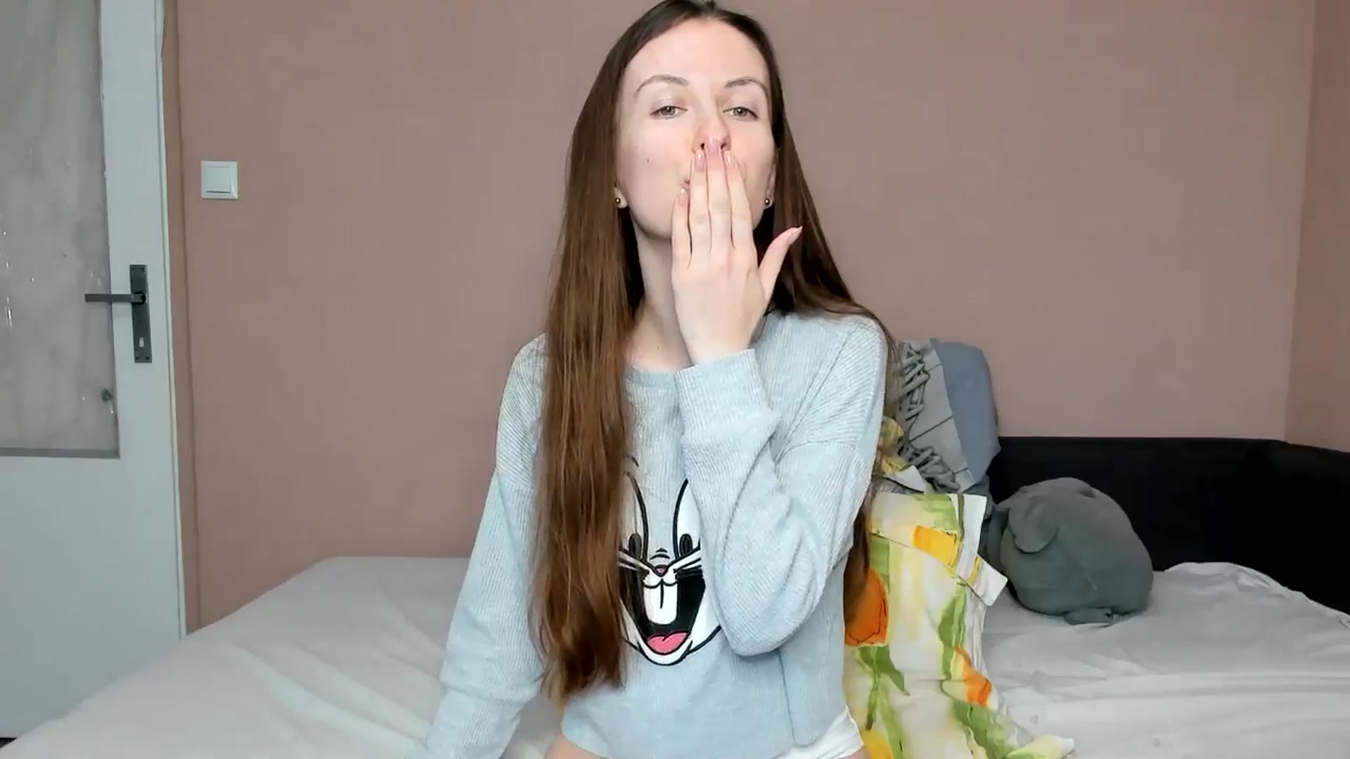 Gallery image thumbnail from Lavina_grey's myfreecams stream on, 10/14/2024, 13:51 image 2 of 20