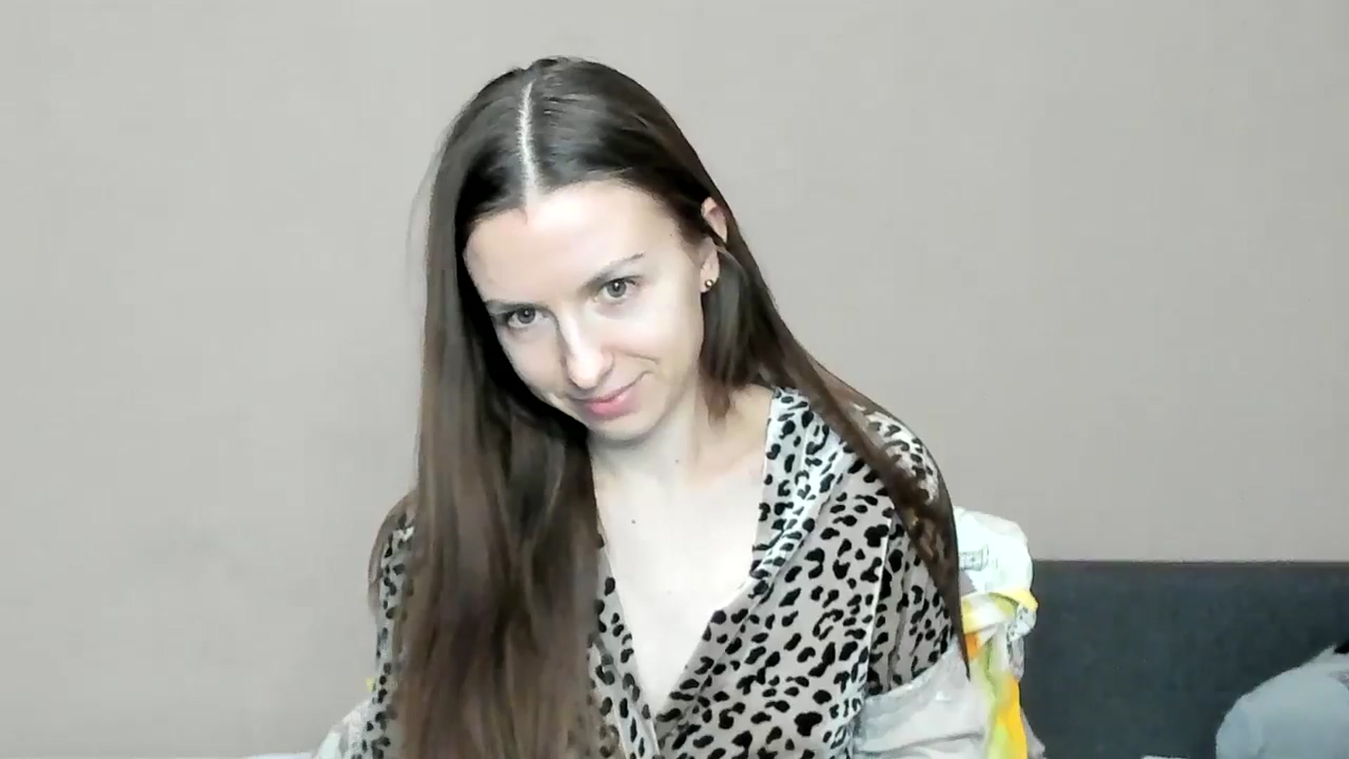 Gallery image thumbnail from Lavina_grey's myfreecams stream on, 10/27/2024, 15:40 image 18 of 20