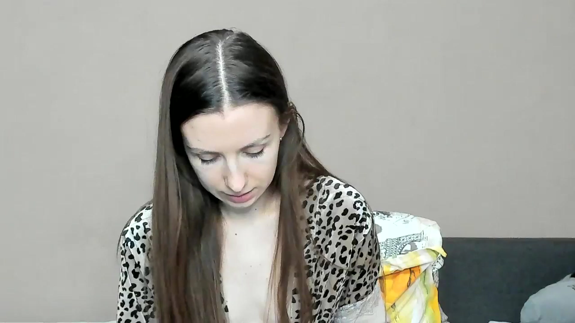 Gallery image thumbnail from Lavina_grey's myfreecams stream on, 10/27/2024, 15:40 image 20 of 20