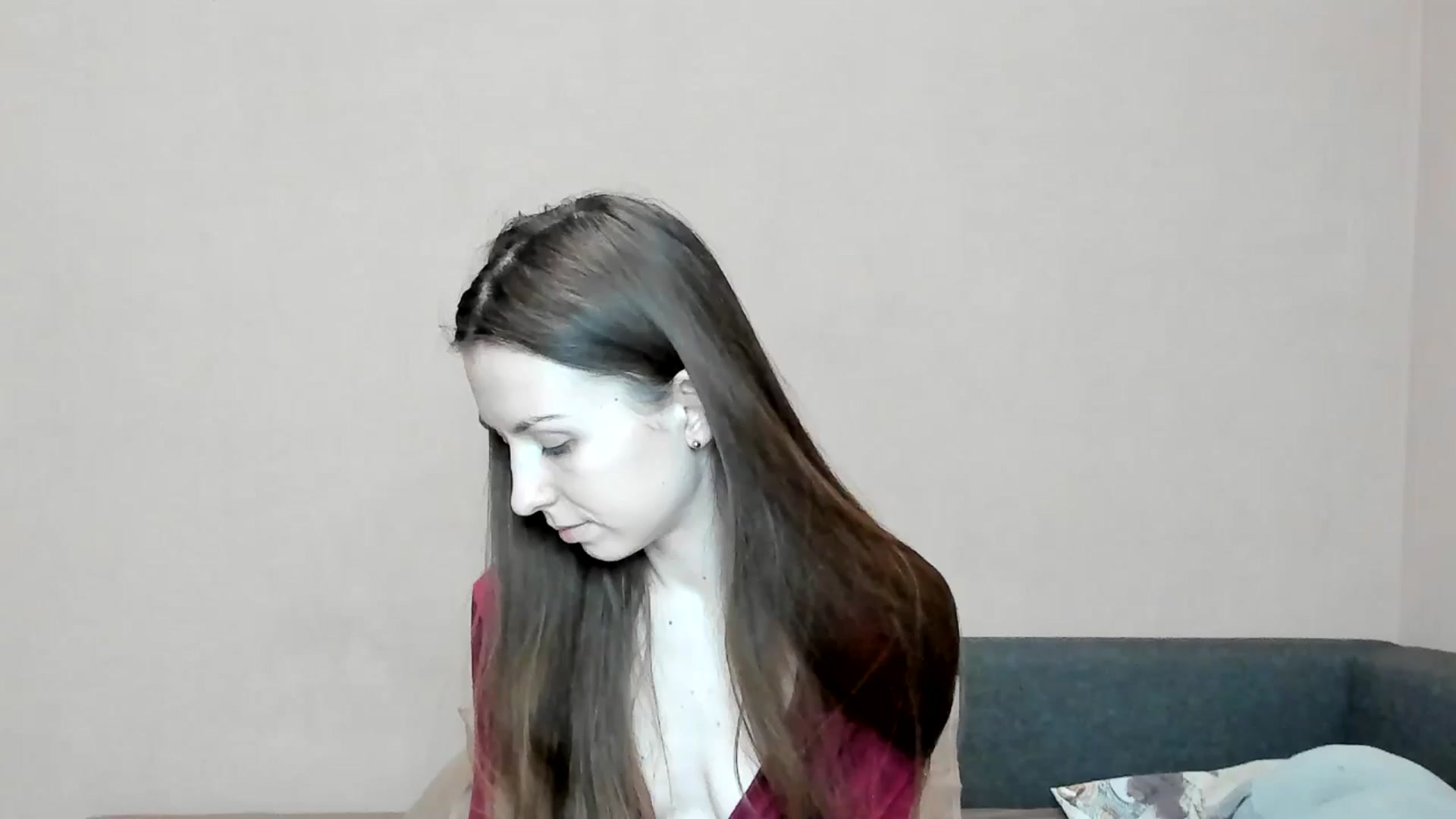 Gallery image thumbnail from Lavina_grey's myfreecams stream on, 01/20/2025, 15:43 image 19 of 20