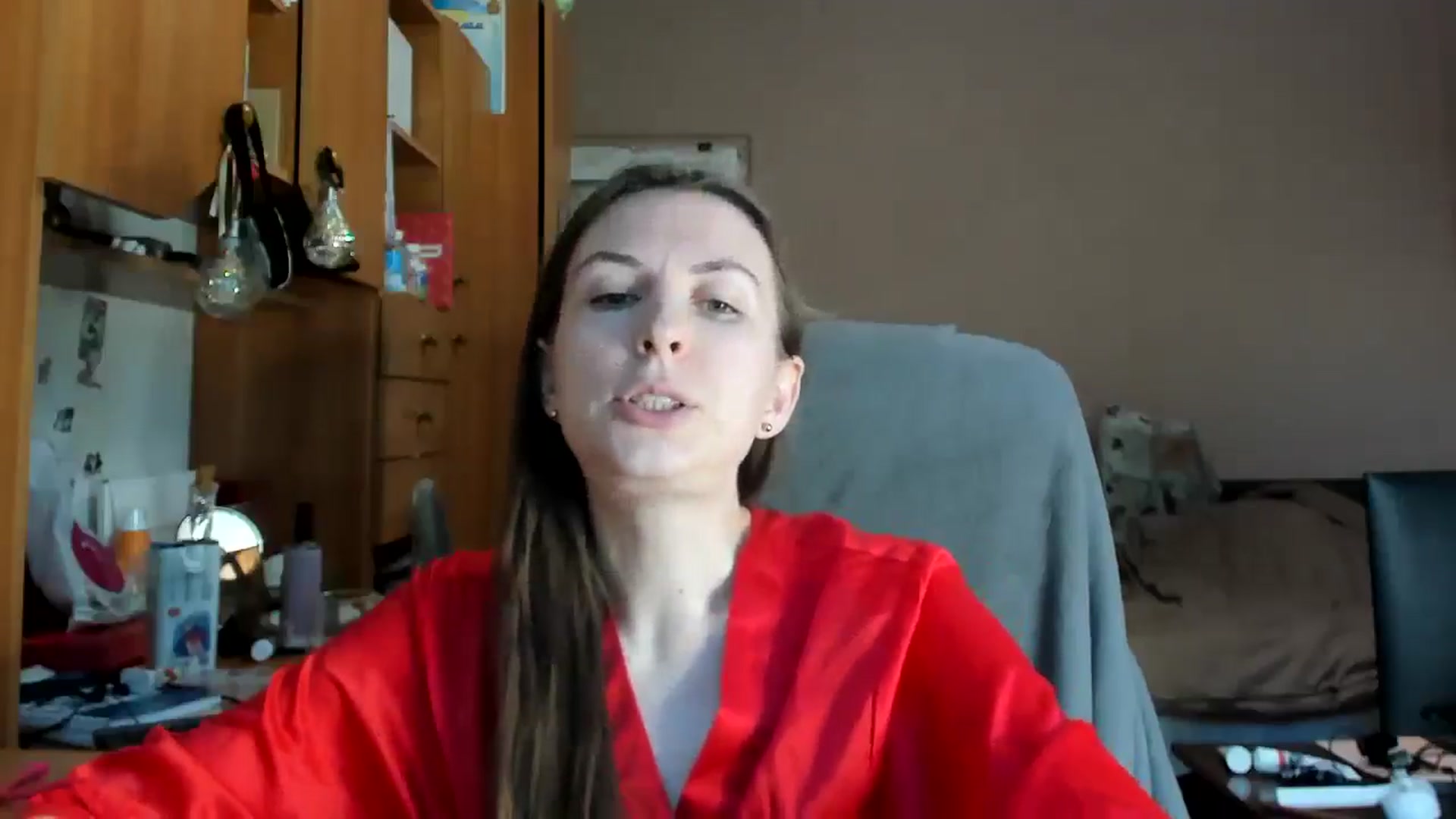 Gallery image thumbnail from Lavina_grey's myfreecams stream on, 05/28/2025, 15:24 image 18 of 20