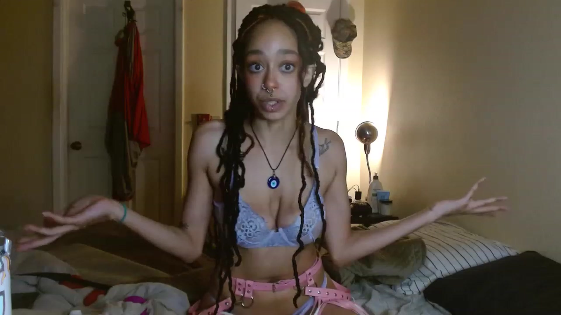 Gallery image thumbnail from Lavv337's myfreecams stream on, 06/16/2023, 17:47 image 8 of 20