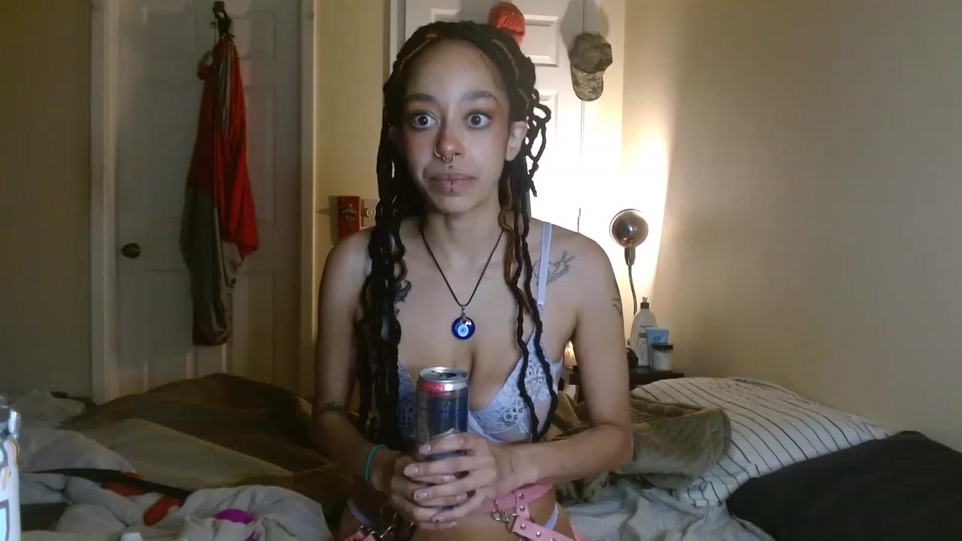 Gallery image thumbnail from Lavv337's myfreecams stream on, 06/16/2023, 17:47 image 9 of 20