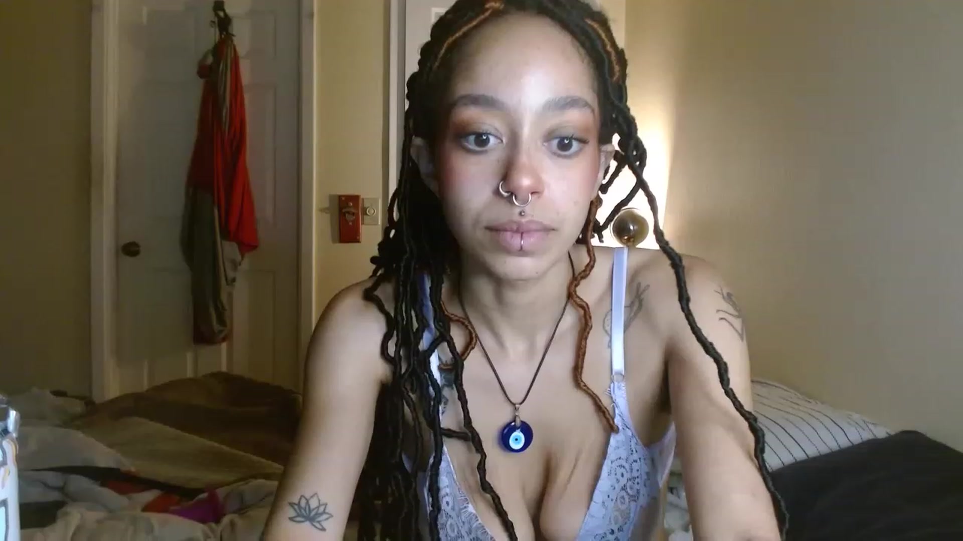 Gallery image thumbnail from Lavv337's myfreecams stream on, 06/16/2023, 17:47 image 6 of 20
