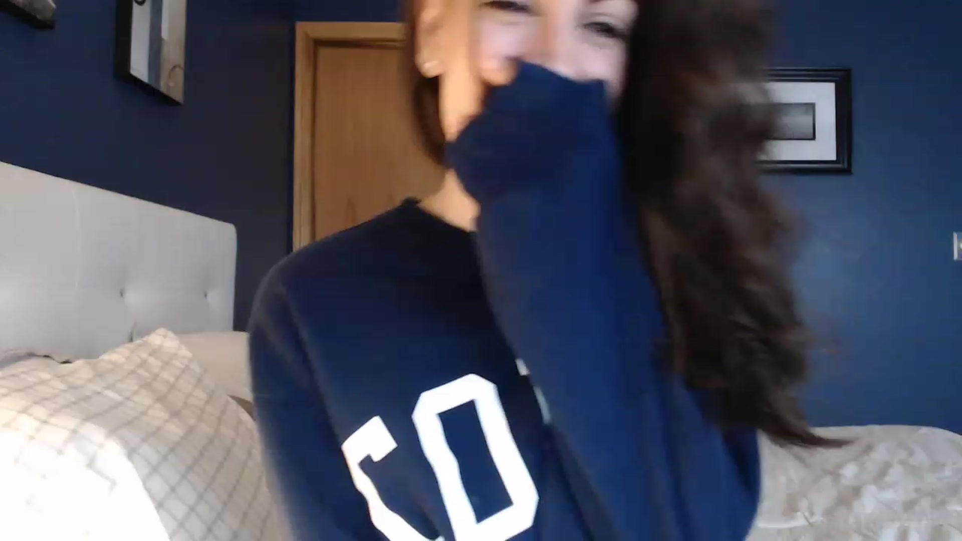 Gallery image thumbnail from LaylaAnn's myfreecams stream on, 01/01/2023, 16:53 image 10 of 20